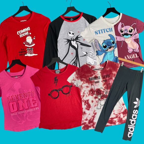 Girls' Graphic Tees Lot of‎ 7 Shirts L Disney Nightmare Before Christmas - Picture 1 of 15